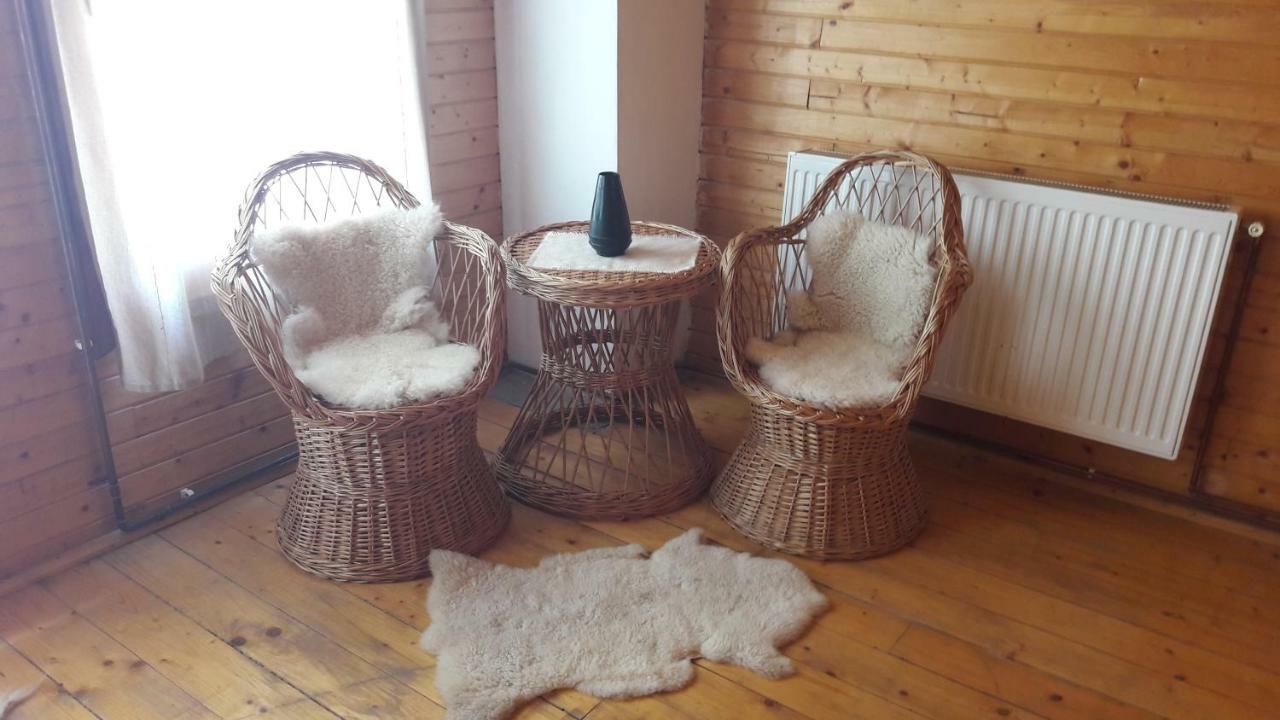 Hunor-Magor Vendégház Izvoare  Extérieur photo
